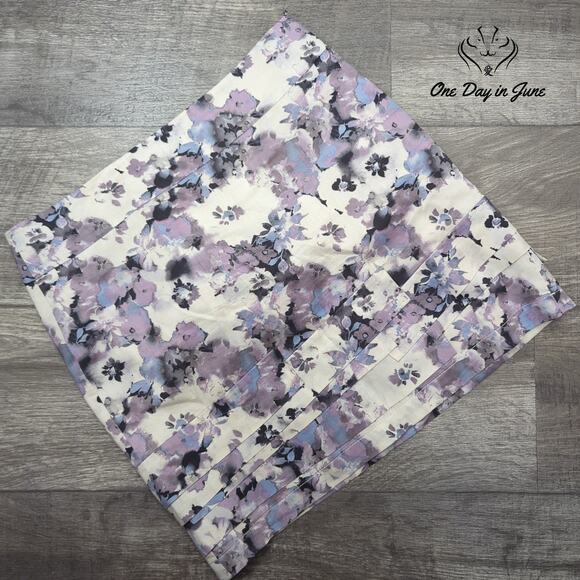 Loft Floral Mini Skirt Size 4 - Picture 1 of 5